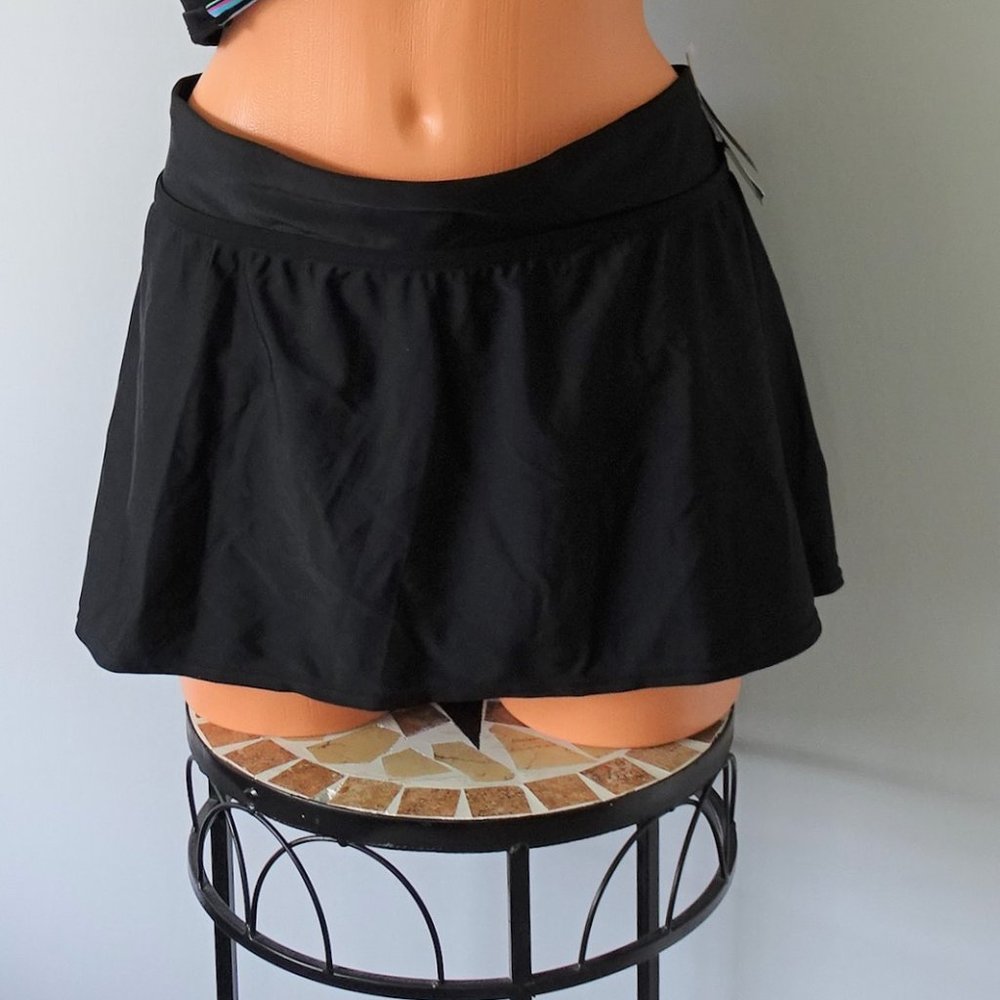 NWT Reebok Chevron Pink 2 Pc Skirted Tankini Set - Picture 2 of 4